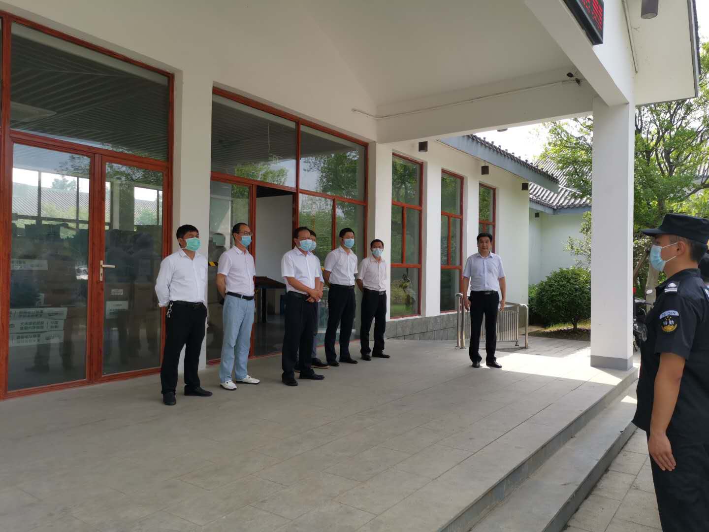 百佳保安正式进驻遗爱湖风景区东湖片区